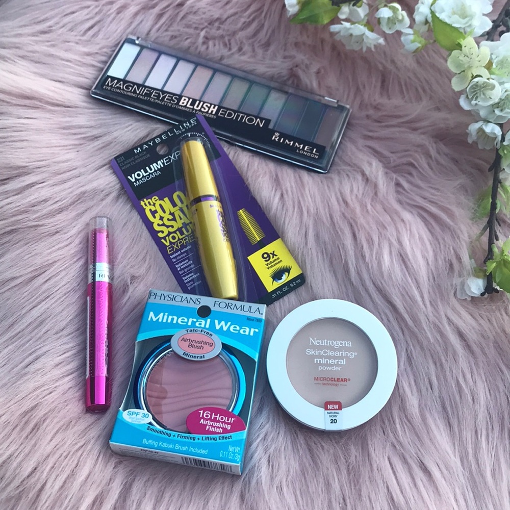 Make up Bundle - Picture 8 of 8